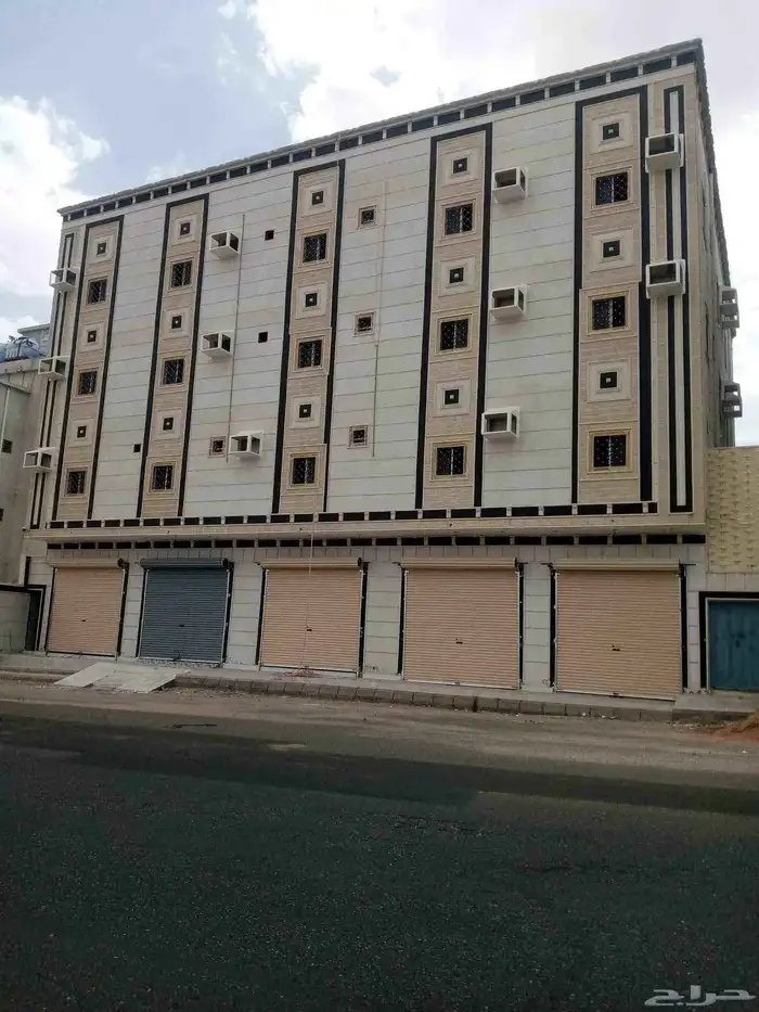 معلم الديكورات الخارجية سمنت الرياض وبطحاء الرياض 1