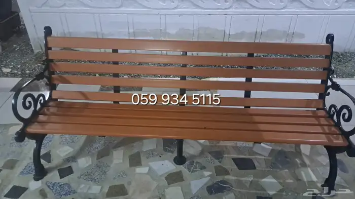 كراسي مدرسة شاليه مطعم مقهى محطات انتظار 2