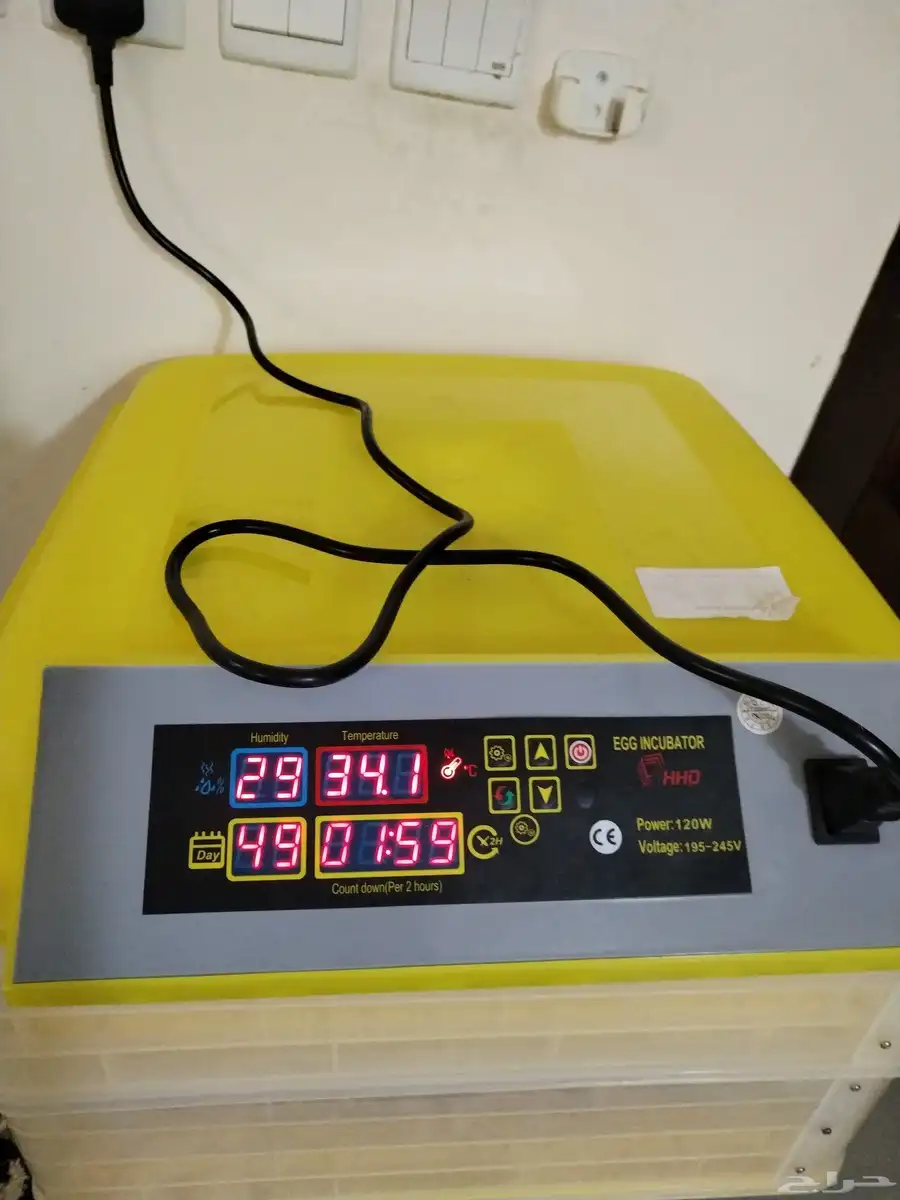 فقاسة تومتيك 96 بيضه. تم البيع 0