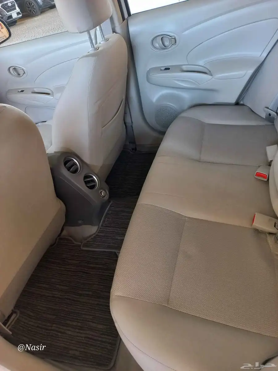 Nissan Sunny 2023 4