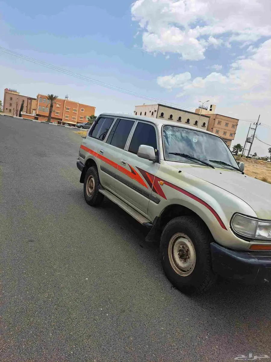 للبيع صالون مديل 95 1