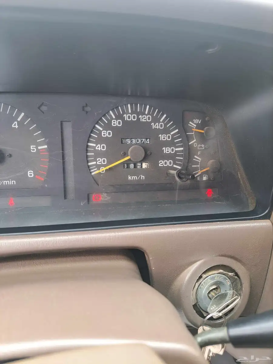 للبيع صالون مديل 95 2