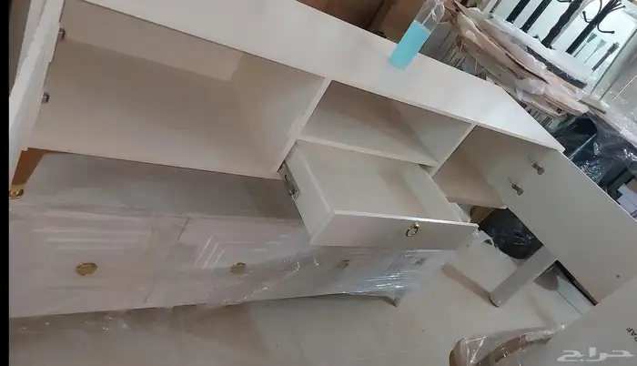 طاولة بلازما جديدة طاولة تلفزيون 9