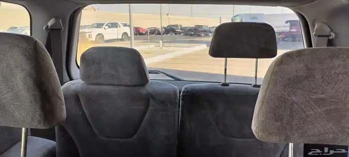 السلام عليكم للبيع مستبيشي سيبس واجن 2003 9