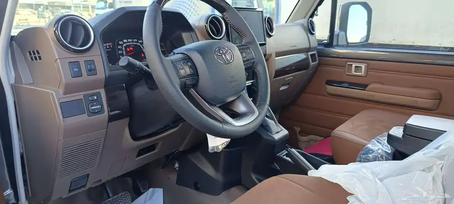 Toyota Land cruiser 9