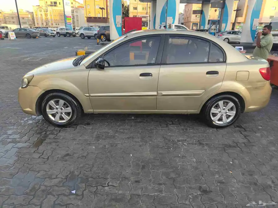 كيا ريو 2011 6