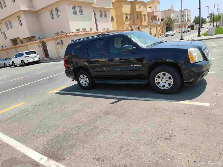 GMC Yukon 1