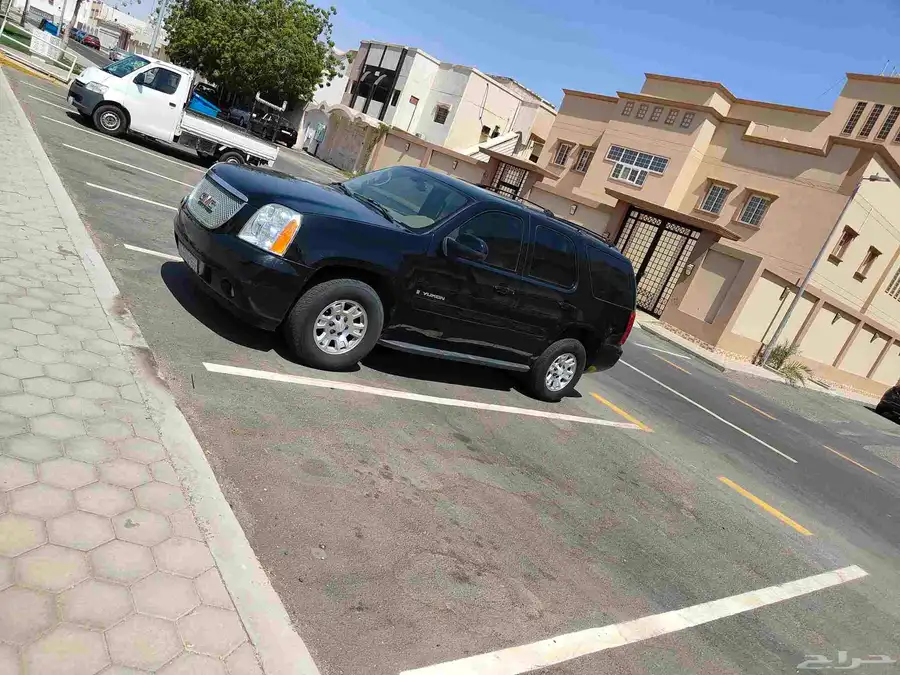 GMC Yukon 2