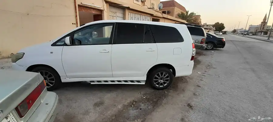 Toyota innova 2013 0