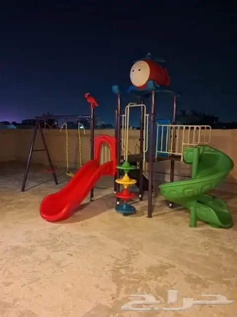 نطاطات والعاب مراجيج زحاليق بمقاسات مختلفة جديد بالكرتون 49