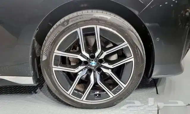 BMW 740I M Sport 2024 استيراد من كوريا 2