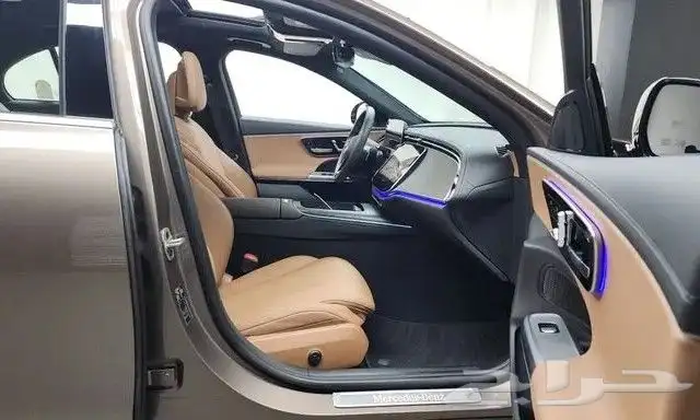 مرسيدس-بنز E200 2024 استيراد من كوريا 7