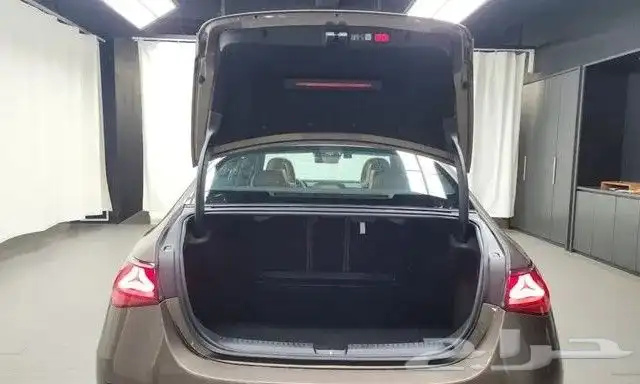 مرسيدس-بنز E200 2024 استيراد من كوريا 15