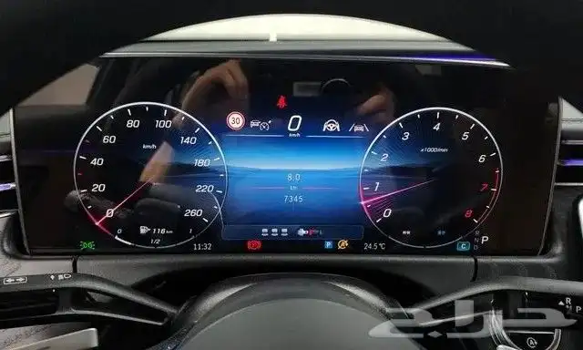 مرسيدس-بنز E200 2024 استيراد من كوريا 4