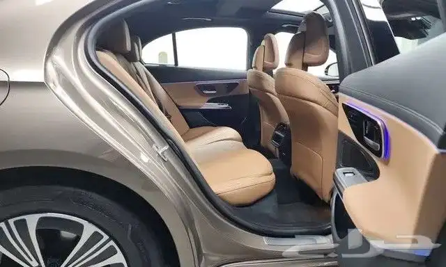 مرسيدس-بنز E200 2024 استيراد من كوريا 8
