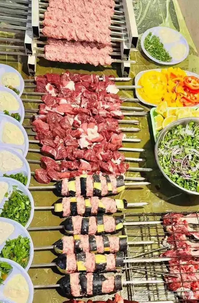السلام عليكم ورحمه شيف ابو عبده في الشرقيه ومن حولها مشويات 3