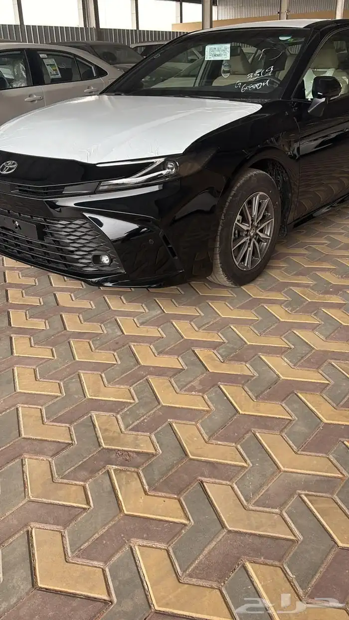 تويوتا كامري 2025 E اسود بنزين عرض اليوم كاش فقط 7