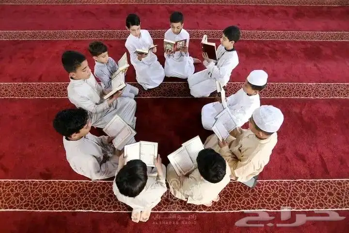 معلمة قرآن 0