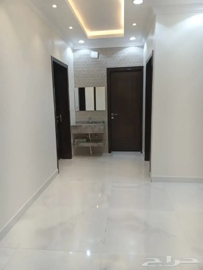 شركة تنظيف فرش شقق فلل عمائر غسيل خزانات مجالس فرش كنب سجاد 5