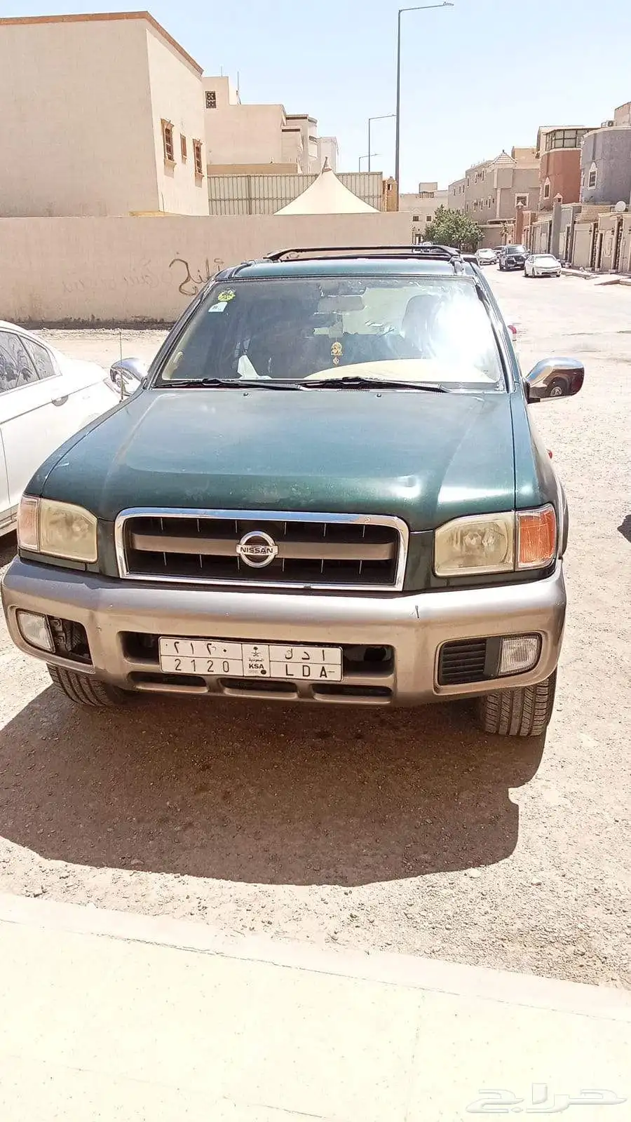 جيب باثفندر 2002 2