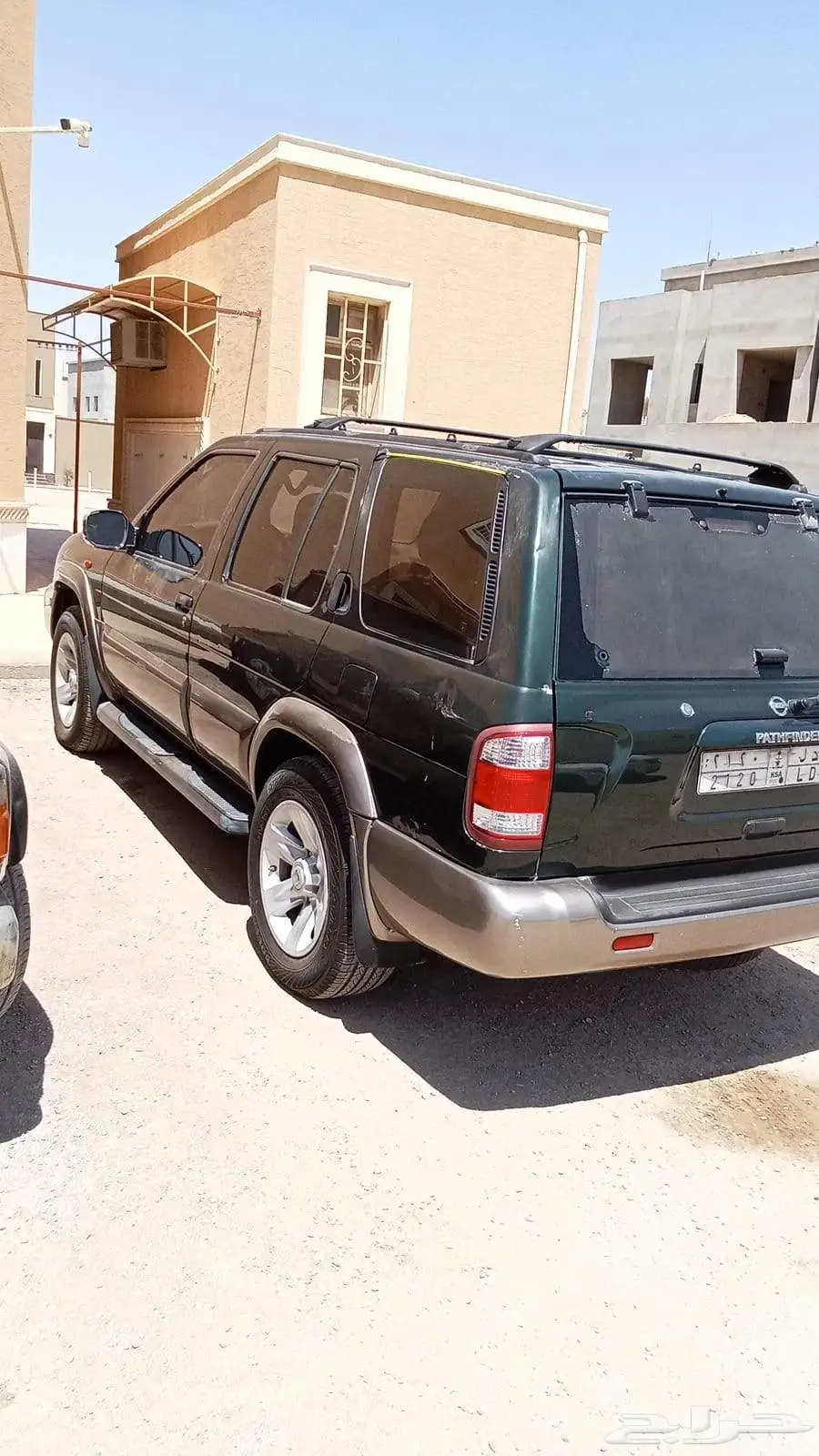 جيب باثفندر 2002 3