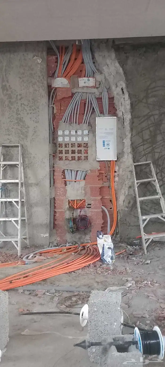 فني كهربائي منازل بجده 5