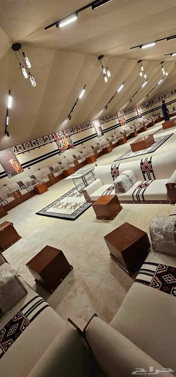 خيام صقور خيام القبب خيام المطورة بيوت شعر مجالس مضافات 0