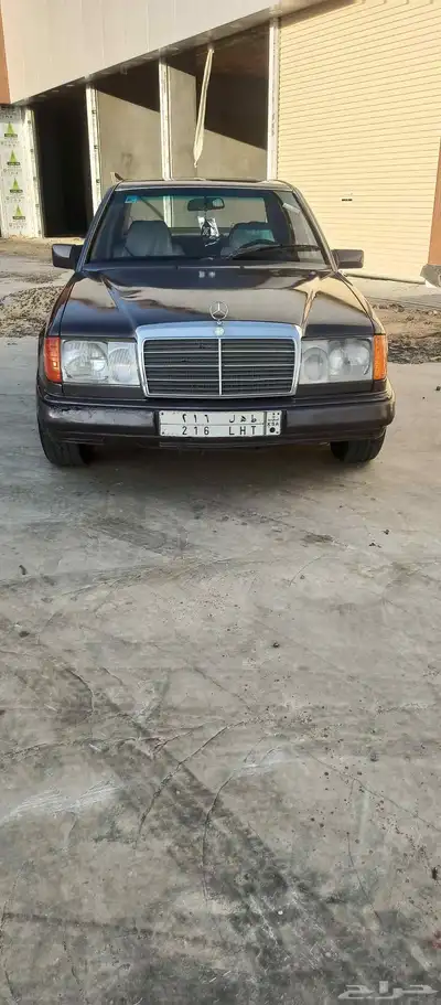 مرسيدس موديل 91 تحمل لوحة مميزة 0