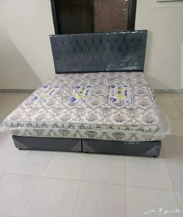 سرير مع مرتبه  توصيل 5