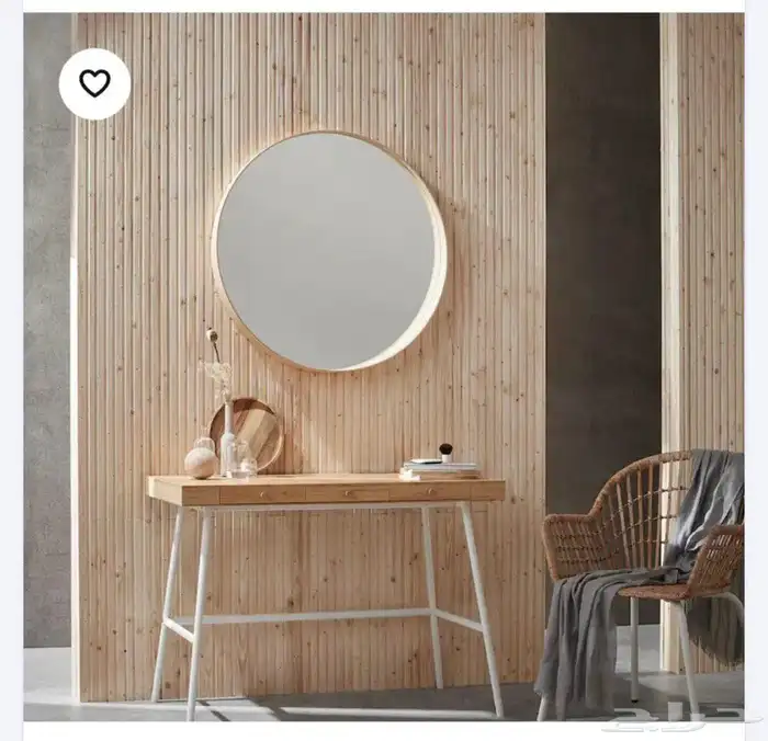 مكتب خشب جديد من ايكيا 1