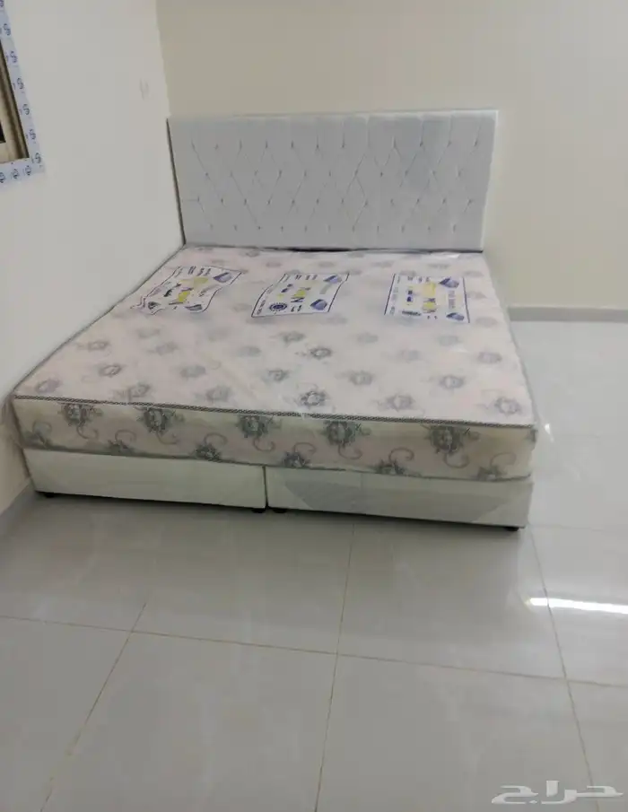 سرير مع مرتبه  توصيل 6