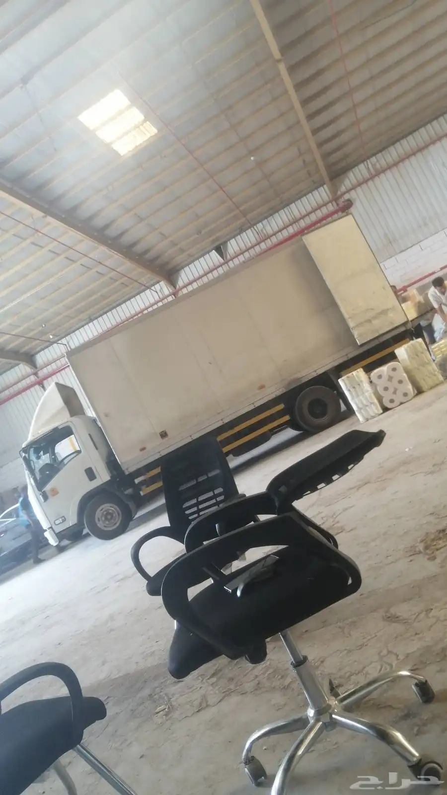 دينا حافظه 6متر فيها رافعه هيدروليك 1
