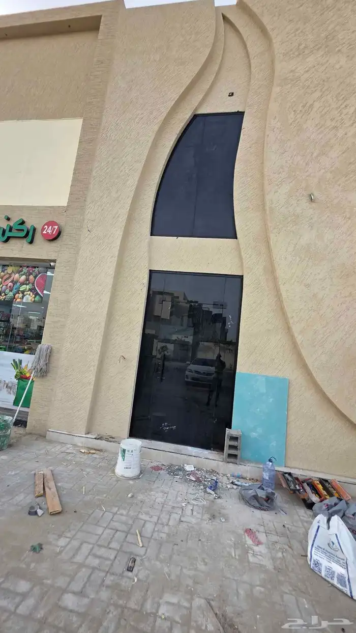 زجاج المحلات التجارية ومكاتب 0