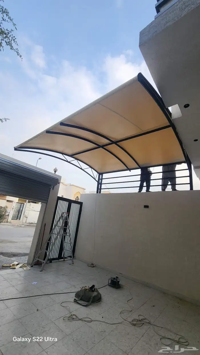 مظلات سيارت وسواتر شرائح حديد 19