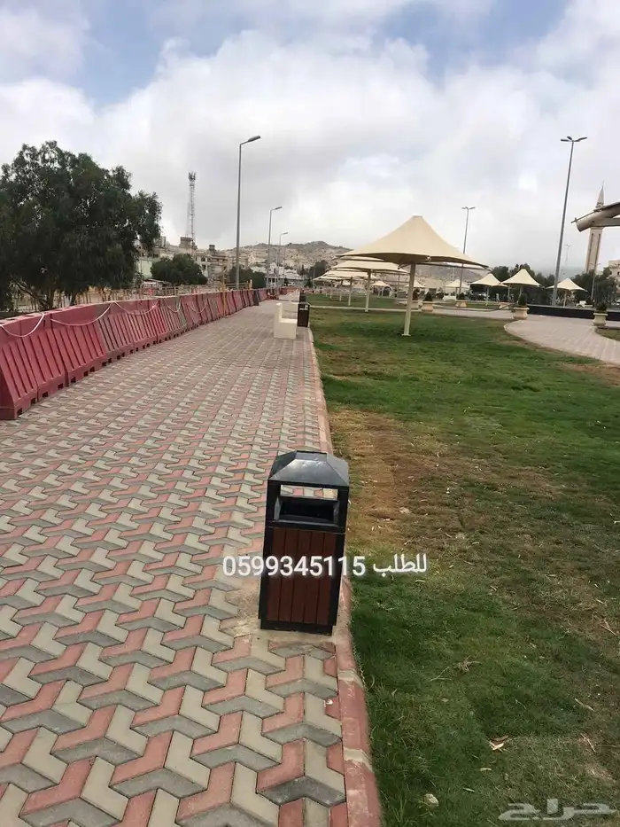 سلة مهملات مدرسة مواقف سيارات حافلات قطارات مطارات مكاتب 15