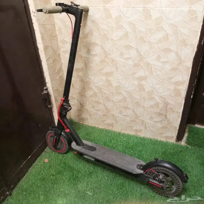 سكوتر كهربائي وقوف 0