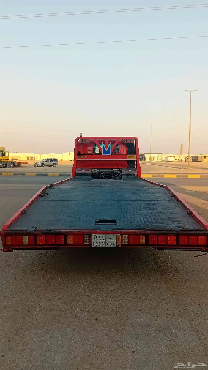 سطحه لنقل السيارات 2