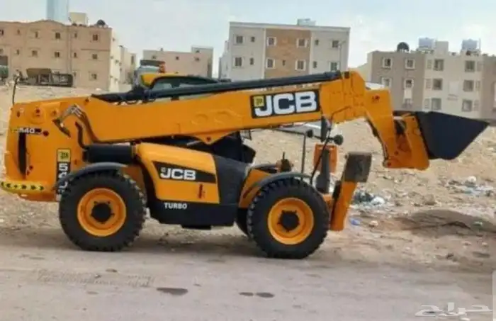 يوجد لدينا رافعات شوكيه وجي سي بي وكرينات وببكات للايجار 0