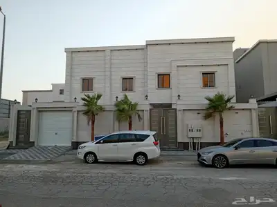 للبيع دور وثلاث شقق في الدمام حي الامانه 0