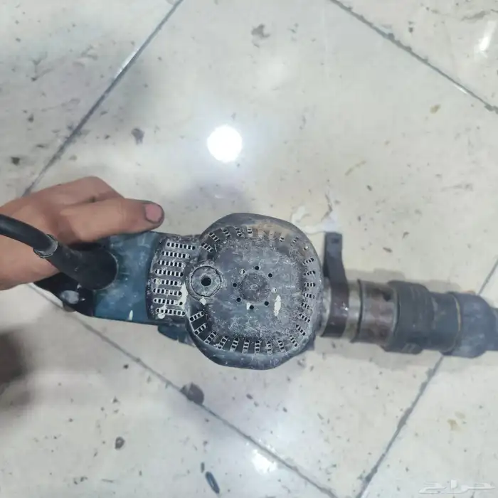 هلتي تكسير بوش اصلي مش صيني سبب البيع محتاج فلوس 1