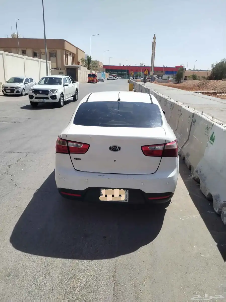 كيا ريو 2012 2