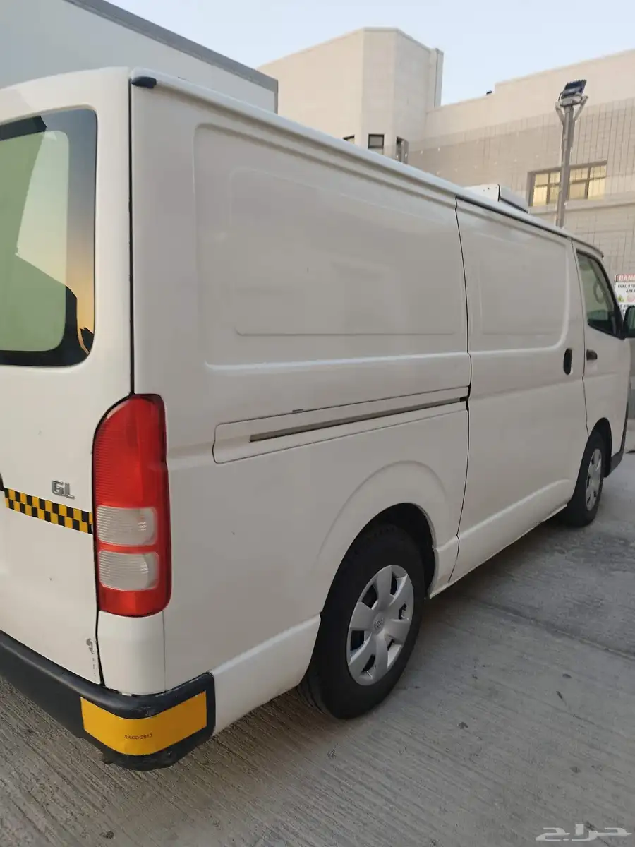 toyota. van 3