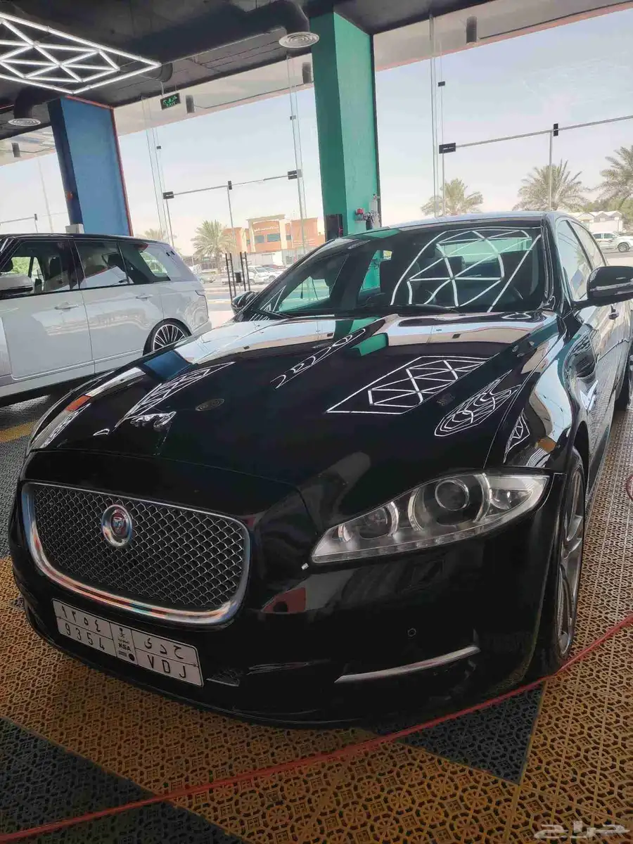 جاكور xj 2014 1