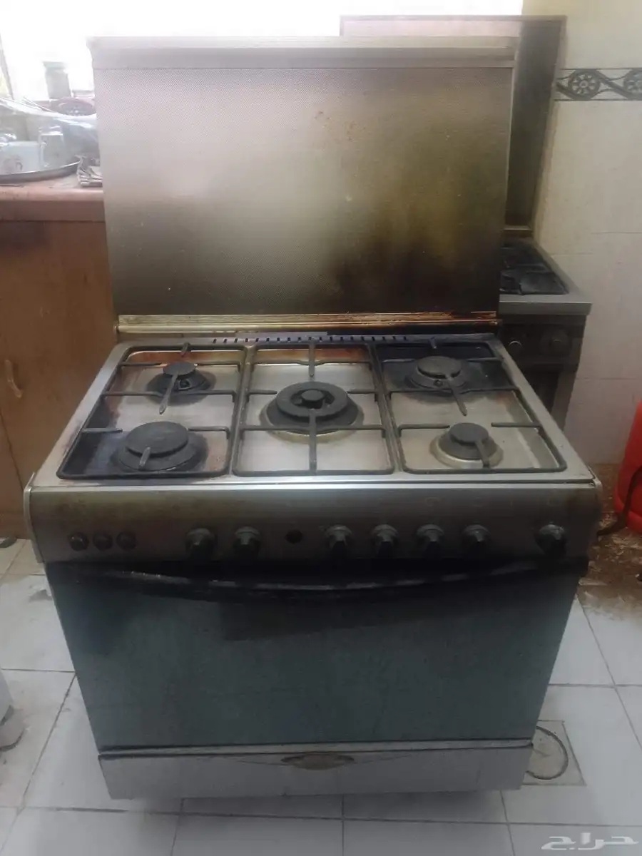 فرن للبيع بسعر 550 0