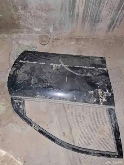 للبيع قطع كورلا من 2001 الى2007 2