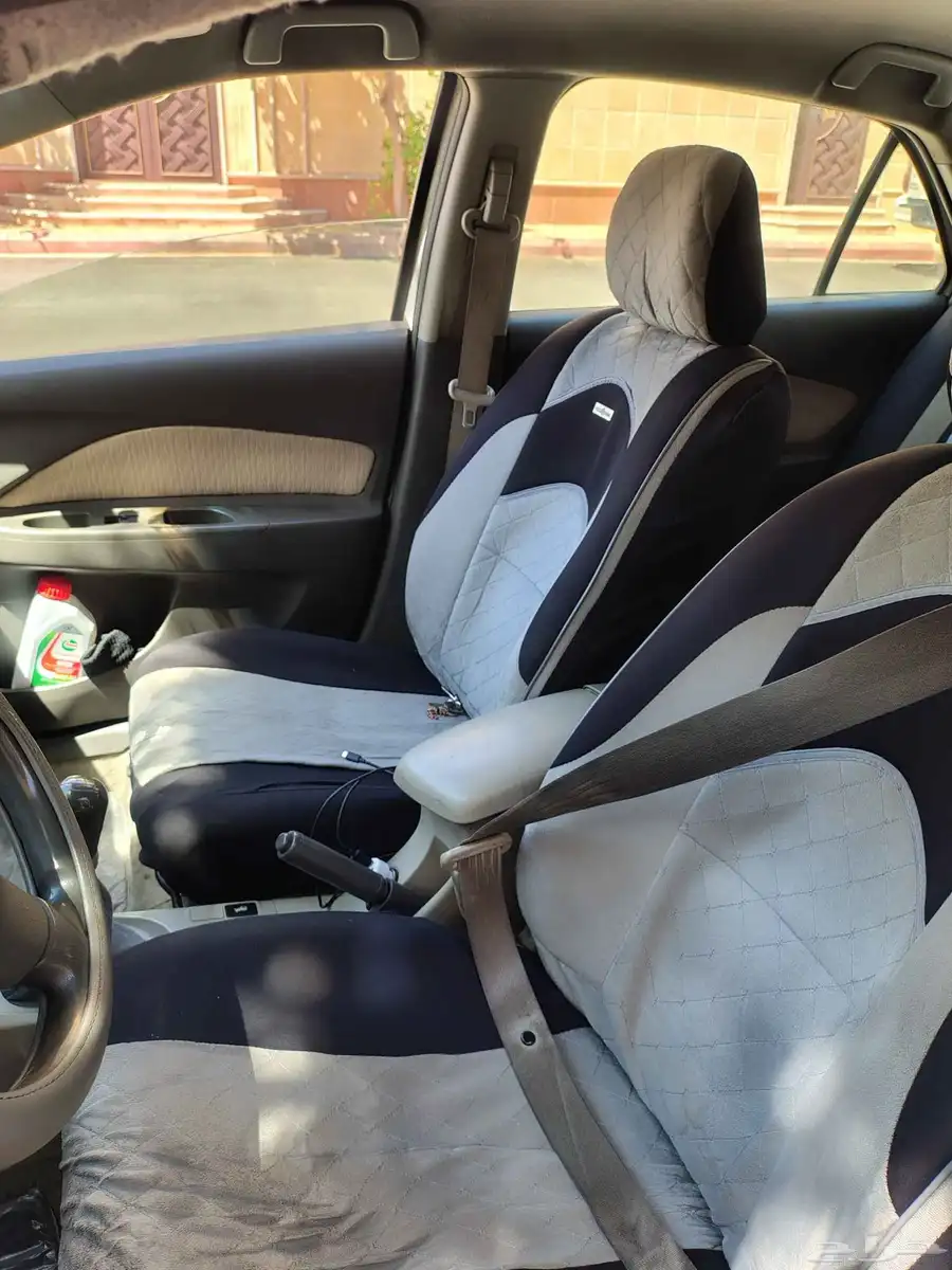 Toyota Yaris 2010 6