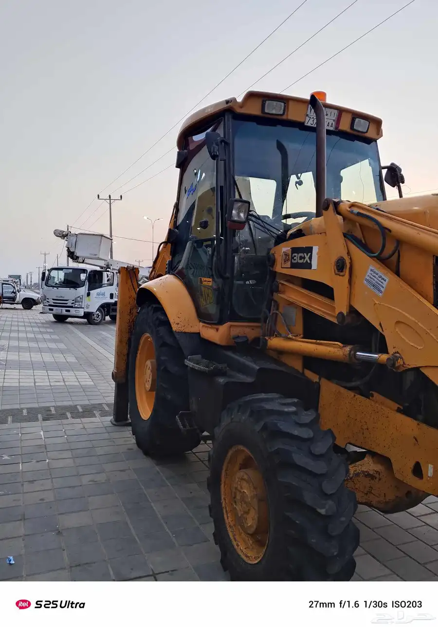 حفار JCB2008 3