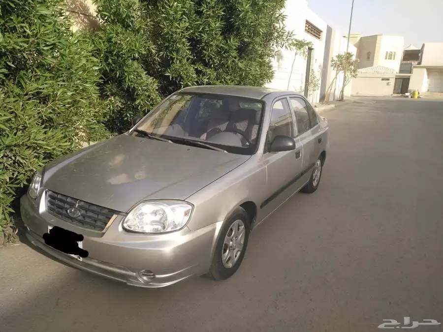اكسنت 2005 فضي 2