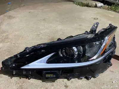 شمعه لكزس es350 مديل 20020 2
