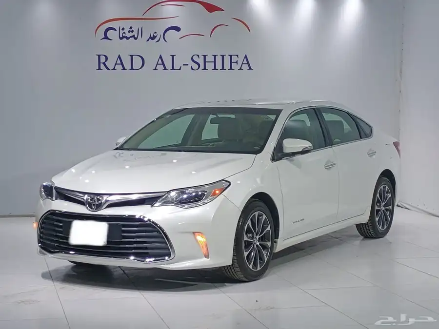 تويوتا افالون XLE 2017 0